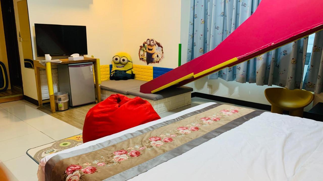 荳蔻年華 Apartment Tainan Luaran gambar